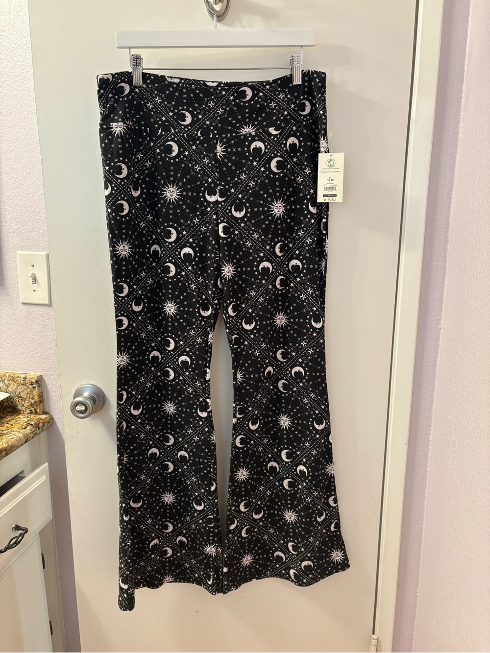 Black Moon & Star Print Pants NOBO NWT XL
